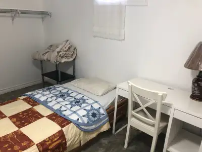 Basement room for Rent in St. Catharines - $700