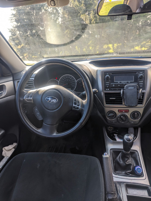 2011 Subaru Impreza 2.5i Sport in Cars & Trucks in Kitchener / Waterloo - Image 4