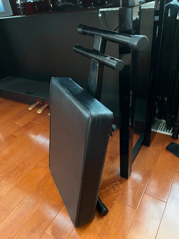 Folding Piano Bench/Drum Stool in Pianos & Keyboards in Markham / York Region - Image 2