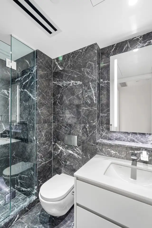 2B2B Waterfront Condo at False Creek / Olympic Village in Long Term Rentals in Vancouver - Image 12