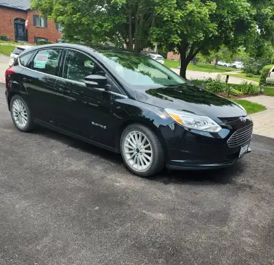2018 Ford Focus Electric Black 122,500 kms. $9,000.00