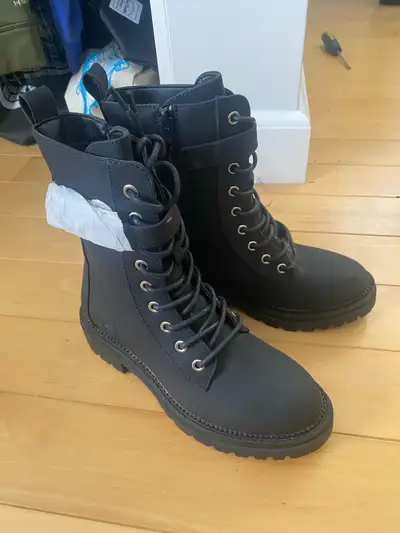 Black Women's Boots, View more