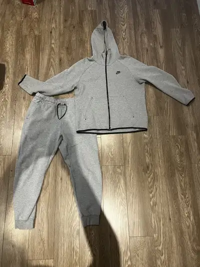 Nike Tech Fleece, View more