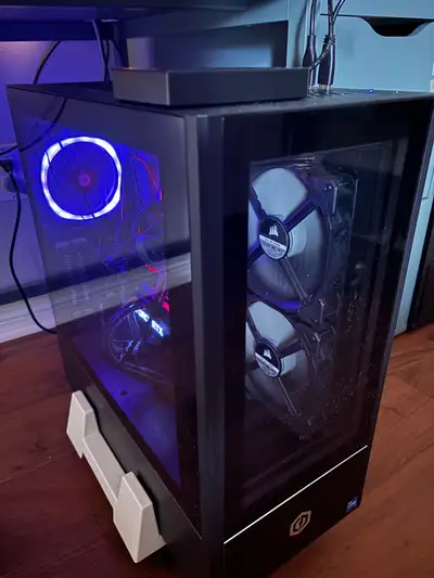 Liquid coolingGaming PC • 5800X + X570 • 32G DDR4 • RTX 3080 10G, View more