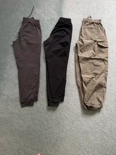 Uniqlo Cargo/Jogger Pants!, View more