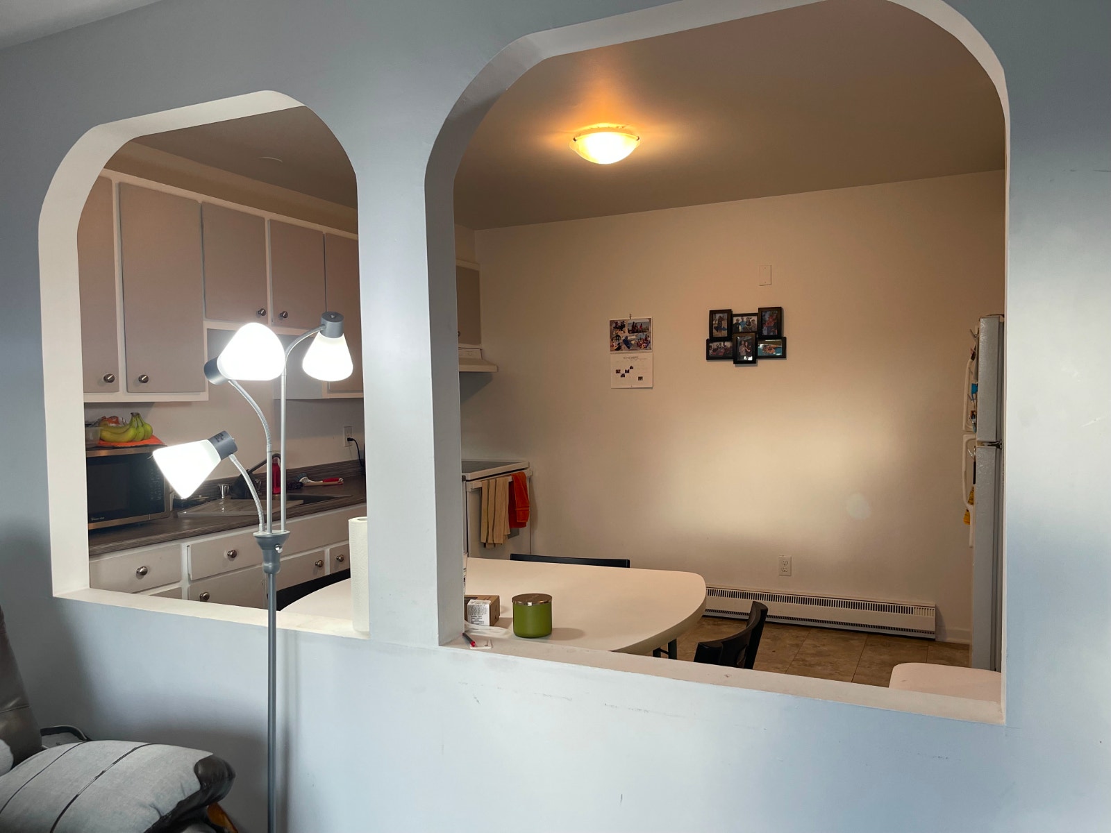 Logement 4 1/2 à louer — photo 1