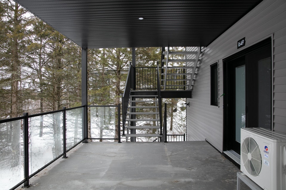 Appartement à louer - Magog - Bord de la rivière 3