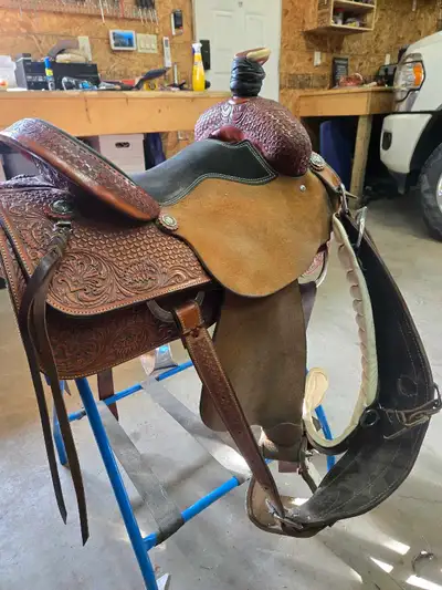Roping saddle for sale, View more
