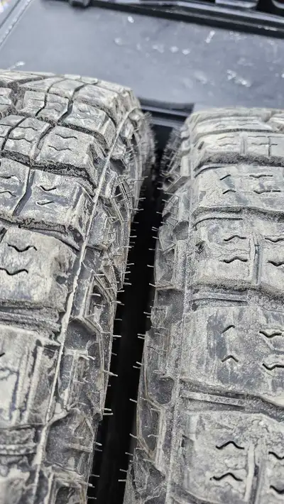 Tire size: 275/65/18 275/65R18 275 65 18 Goodyear Wrangler New Takeoffs Got me a 20" don't need thes...