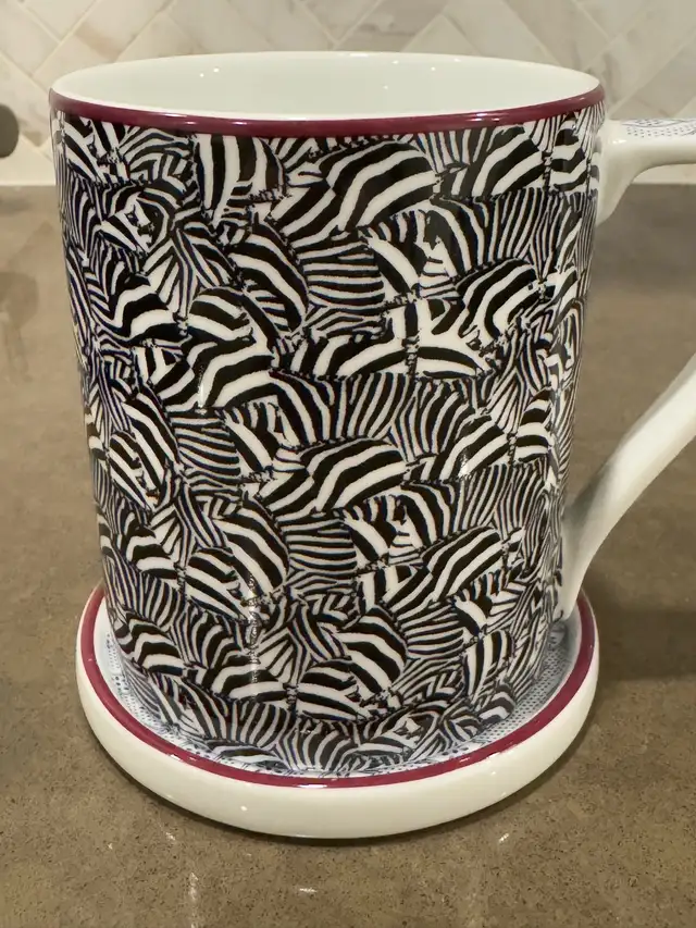 Ted Baker  Portmeirion Malton Mug with Coaster in Kitchen & Dining Wares in Markham / York Region - Image 4