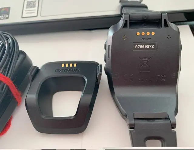 GARMIN Forerunner 205 Watch in Exercise Equipment in City of Toronto - Image 9