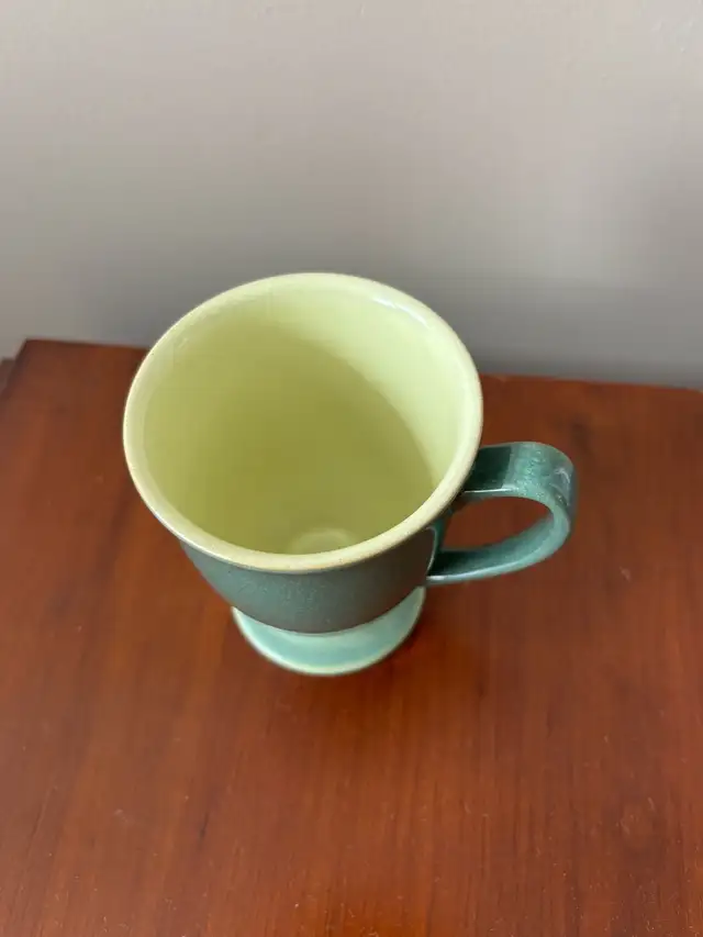 Denby Calm Footed Mug in Kitchen & Dining Wares in Markham / York Region - Image 3