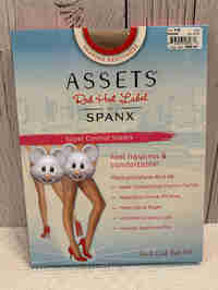 ASSETS RED HOT LABEL BY SPANX, new in package, BLACK IS SOLD