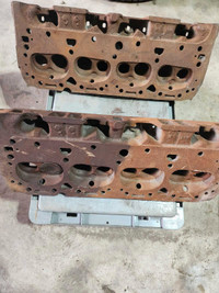 Small Block Chevy Cylinder Heads 