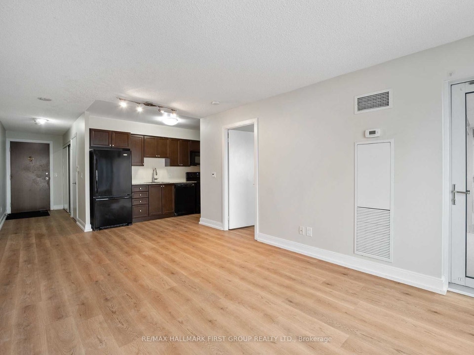 One Bedroom Condo For Rent 5