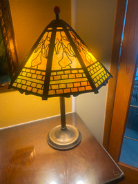 Lampe antique 1920s en brass a double ampoules ( AUBAINE!! )