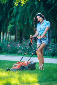 LAWN MOWING SERVICES