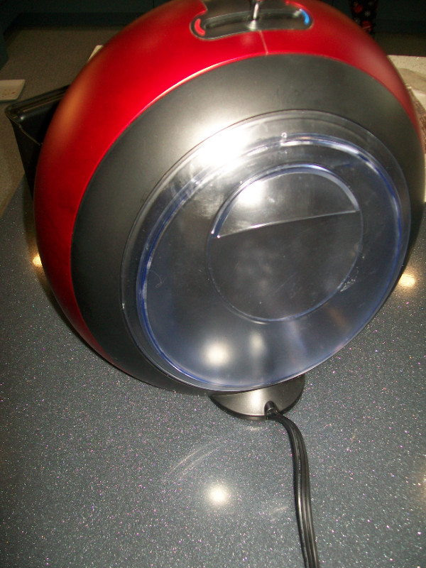 Nescafe Dolce Gusto Circolo by Krups in Coffee Makers in London - Image 4