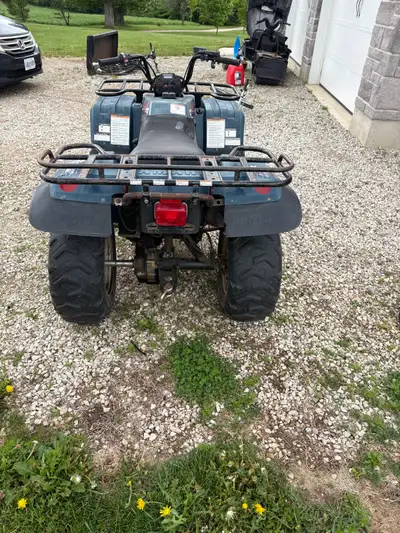 1995 Yamaha 350 big bear in decent condition, runs, drives it’s a 95