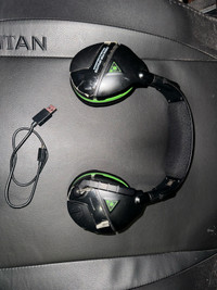 TurtleBeach Stealth 600(Gen1) gaming headset. Read ad for info