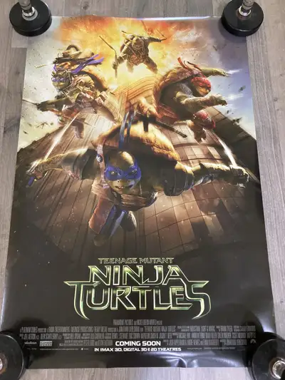 Rolled Double Sided Original movie poster 27x40 Pickup in Lindsay, cash & e-Transfer accepted, shipp...