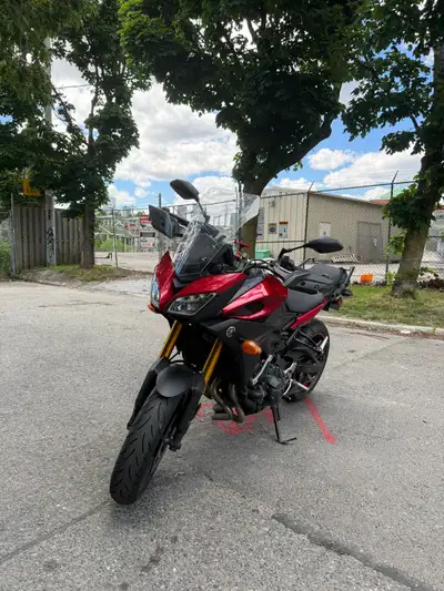 Selling my 2015 Yamaha FJ-09. Open to trade + cash for a Vespa only. ✅ Have ownership in hand ✅ 45,4...