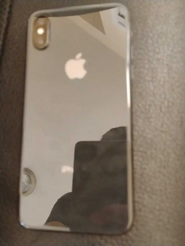 iPhone XS 256gb 100% in Cell Phones in City of Toronto - Image 4