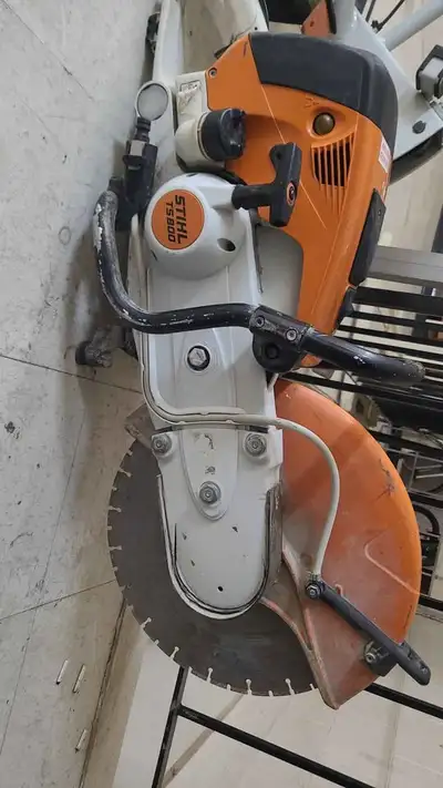 Stihl TS 800 Heavy Duty 16 inch handheld gasoline cut off machine with cut quick cart Pick up only N...