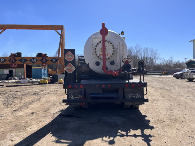 Bilton 120 gallon Sour service Pressure tank in Heavy Equipment in Prince Albert - Image 4