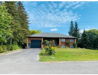Lake front house for rent