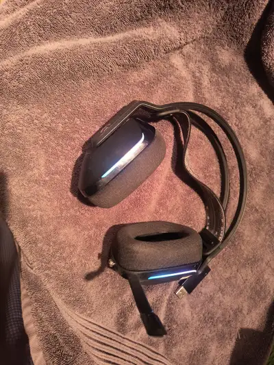 LOGITECH G733 WIRELESS HEADPHONES, View more