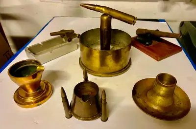 VINTAGE 4 TRENCH ART ASHTRAYS / VINTAGE 2 CANNONS DESK TOP, View more
