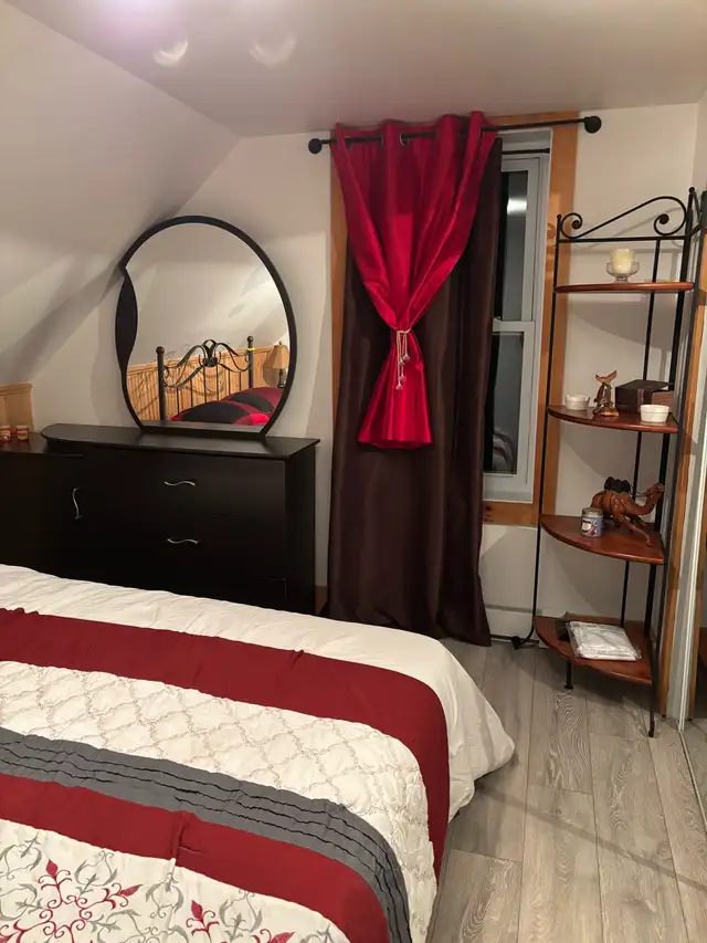 I have a room for rent $30063838174203907121