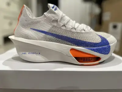 BRAND NEW ALPHAFLY !!!!!, View more