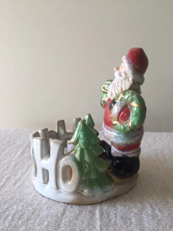 CHRISTMAS SANTA CANDLE HOLDER in Home Décor & Accents in Edmonton - Image 8