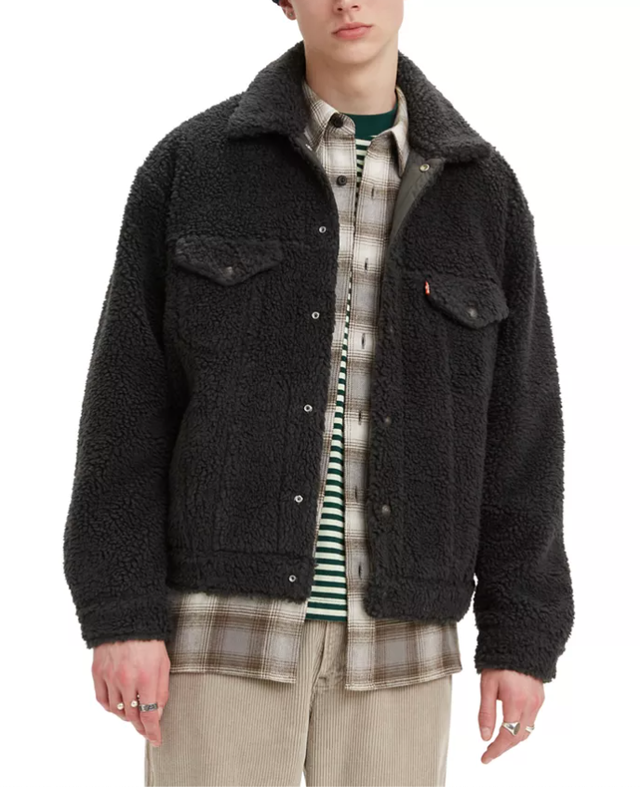 Levi's Relaxed Fit Sherpa-Fleece Trucker Jacket  MENS 2XL XXL in Men's in City of Toronto - Image 3