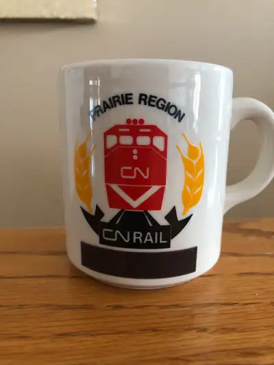 Cool mug, great condition. Pick up in Whyte Ridge. Check out my other ads, lots of great stuff!