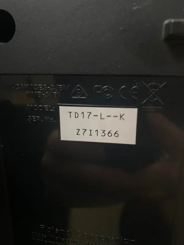 Used 2018 Roland TD-17 Electronic Drums-Cash Onl in Drums & Percussion in Sudbury - Image 6