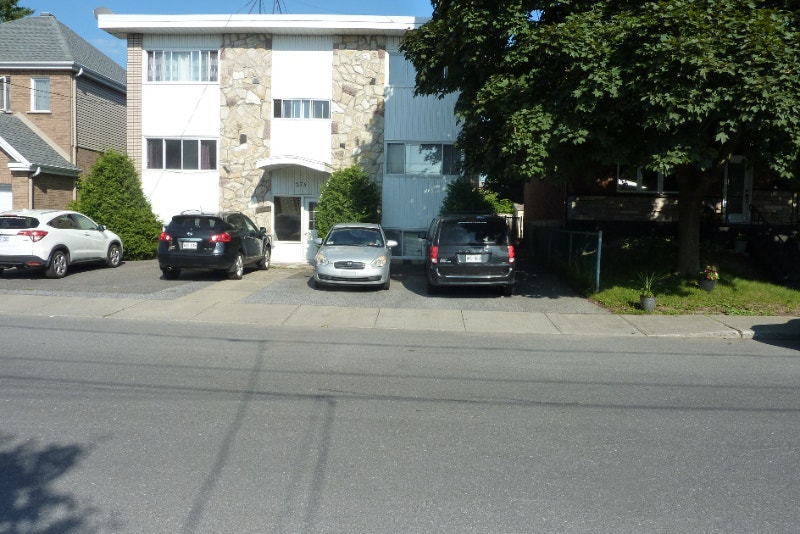 LONGUEUIL 4 1/2 CHAUFFÉ + EAUCHAUDE, 1200. PAISIBLE, ENQUÊTE