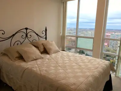 2 Bed + 2 Bath FURNISHED Condo For Rent (Square One)