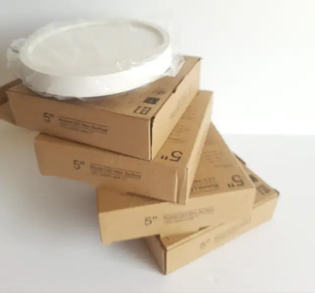 5" Round LED Slim Surface Light - White, 4000K in General Electronics in Burnaby/New Westminster - Image 3