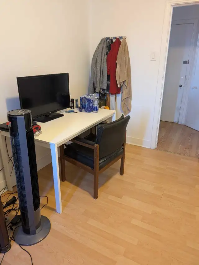 Room For Rent in Room Rentals & Roommates in City of Montréal - Image 2