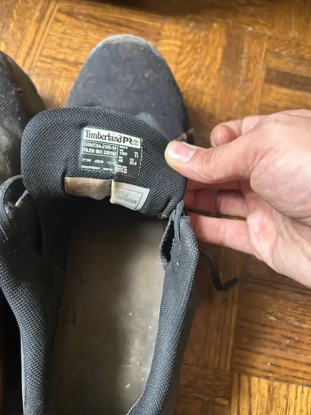 Timberland Steel Toe Shoes in Men's Shoes in City of Toronto - Image 3