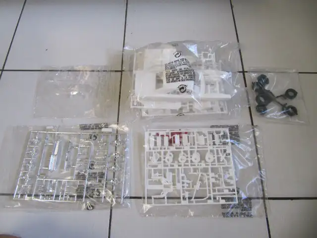 Revell Monogram Pro Modeler 69 Charger R/T Still NIB Circa 1999 in Arts & Collectibles in Mississauga / Peel Region - Image 9