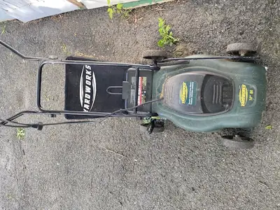 Tondeuse gazon électrique et taille bordure Yardworks, View more
