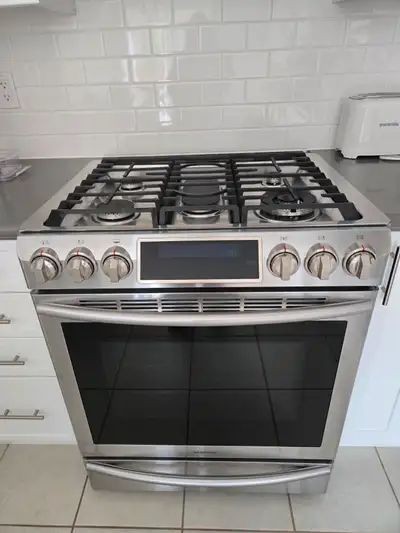 Samsung Gas stove - in great working condition!, View more