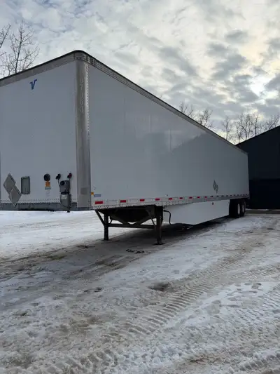 53 foot dry van trailer Nice shape Current cvip Wind skirts