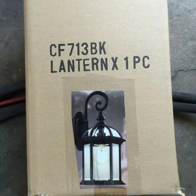 house lamps in Outdoor Lighting in City of Toronto - Image 2