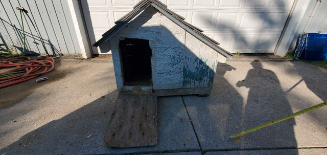 Dog House / Animal House FOR SALE in Accessories in Chatham-Kent