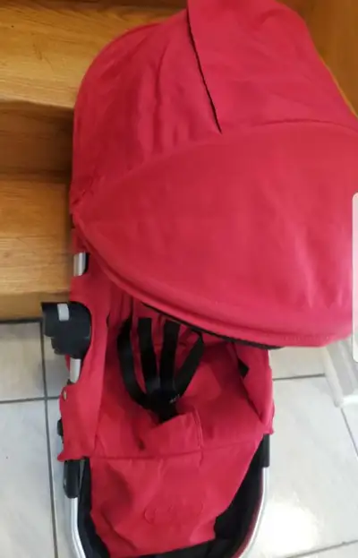 City Select Seat Red Like New Perfect Working Order, View more